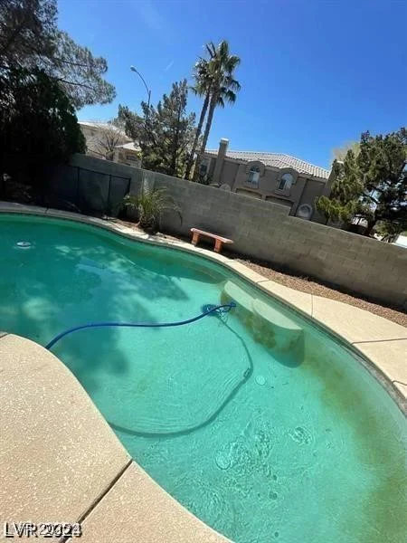 9617 Pine River, Las Vegas, NV 89123
