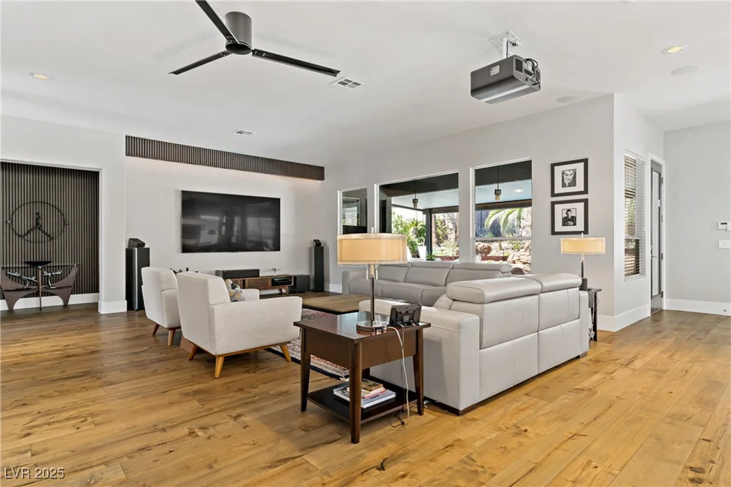 1509 Winslow, Las Vegas, NV 89117