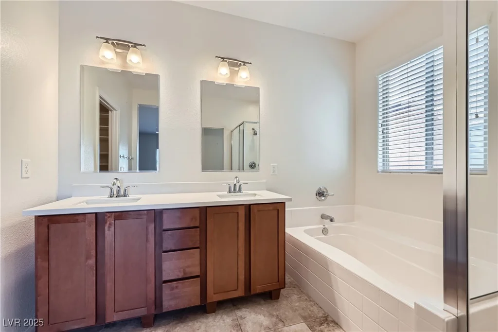 1792 Gentle Brook, North Las Vegas, NV 89084