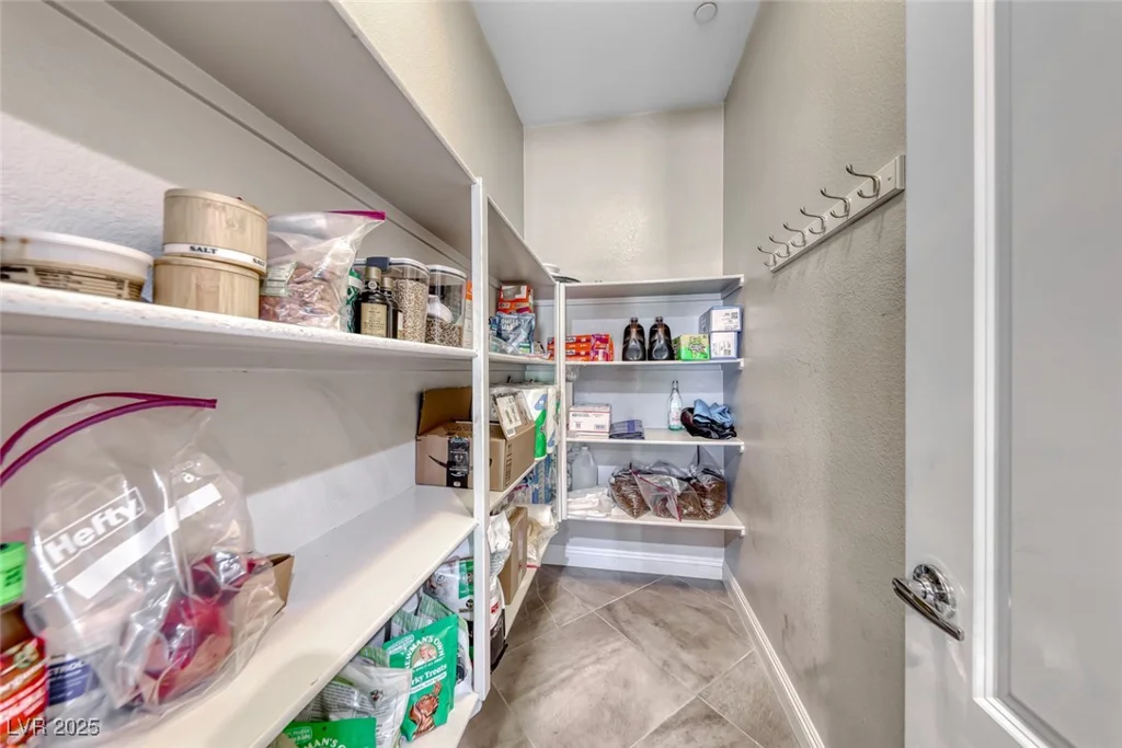 1727 Sonoran Bluff, Henderson, NV 89014
