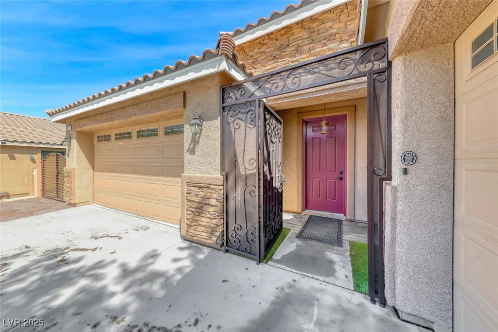 1727 Sonoran Bluff, Henderson, NV 89014