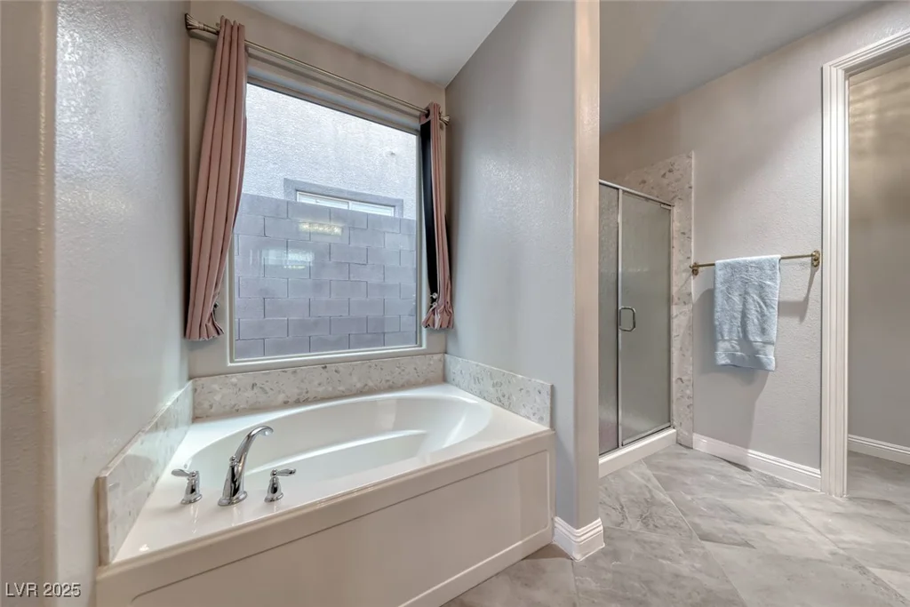 1727 Sonoran Bluff, Henderson, NV 89014
