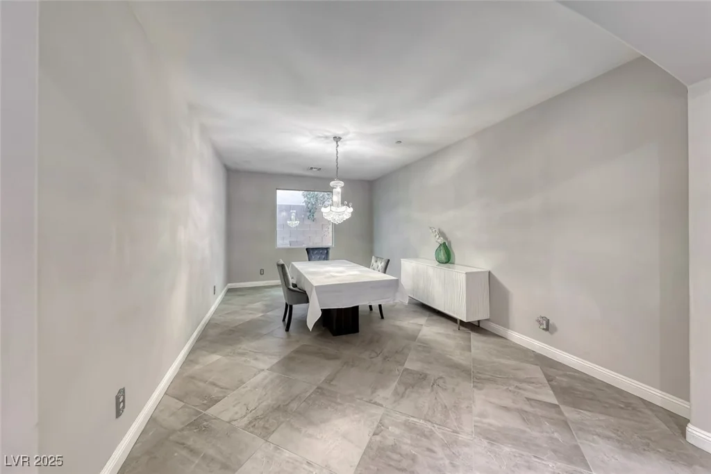 1727 Sonoran Bluff, Henderson, NV 89014