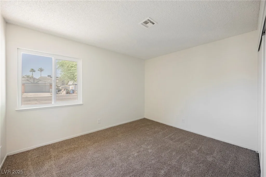6330 Spring Meadow, Las Vegas, NV 89103