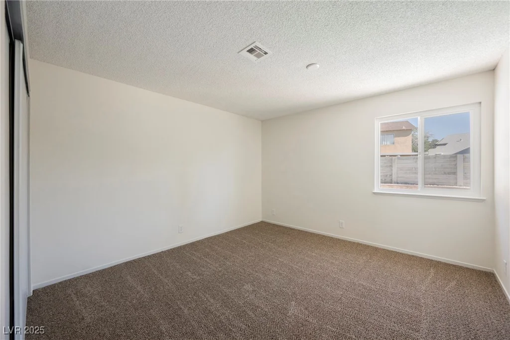 6330 Spring Meadow, Las Vegas, NV 89103
