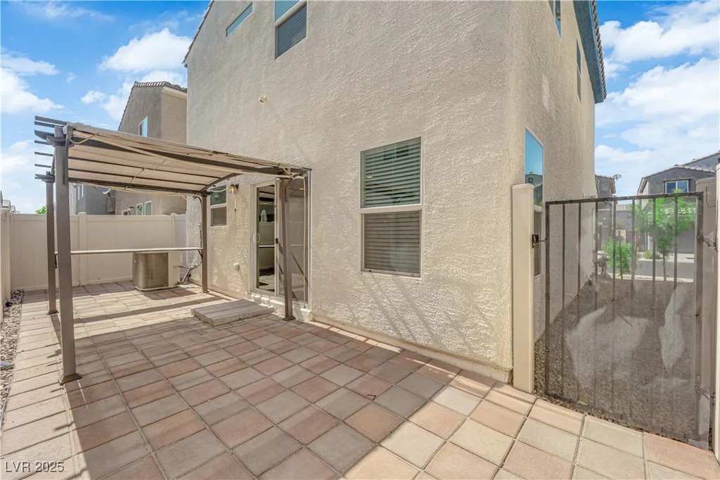 3677 Via El Monte, Las Vegas, NV 89115