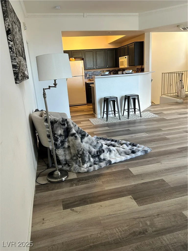 5855 Valley, North Las Vegas, NV 89031