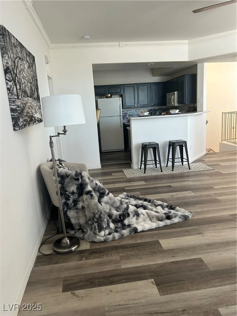 5855 Valley, North Las Vegas, NV 89031