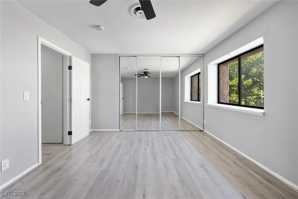 6442 Ironbark, Las Vegas, NV 89107