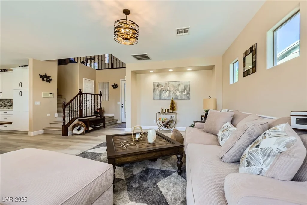 4217 Bridesmaid Falls, North Las Vegas, NV 89085
