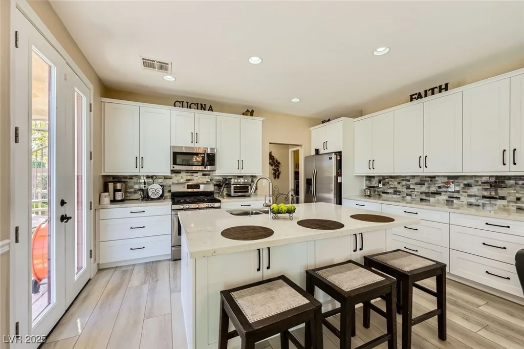 4217 Bridesmaid Falls, North Las Vegas, NV 89085