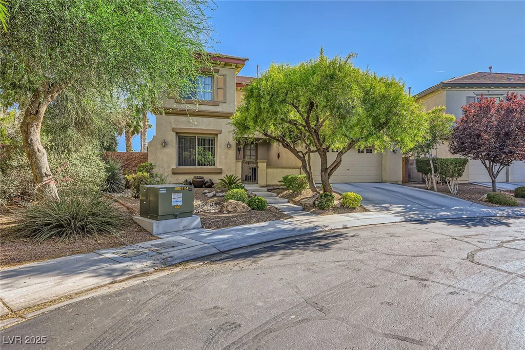 4217 Bridesmaid Falls, North Las Vegas, NV 89085