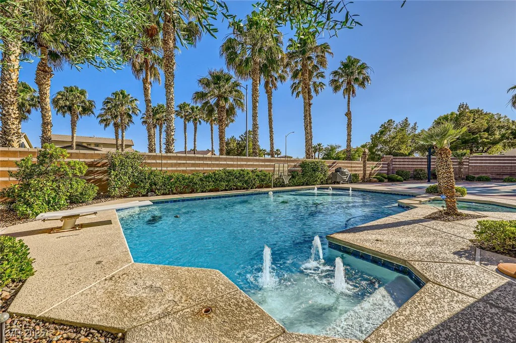 4217 Bridesmaid Falls, North Las Vegas, NV 89085
