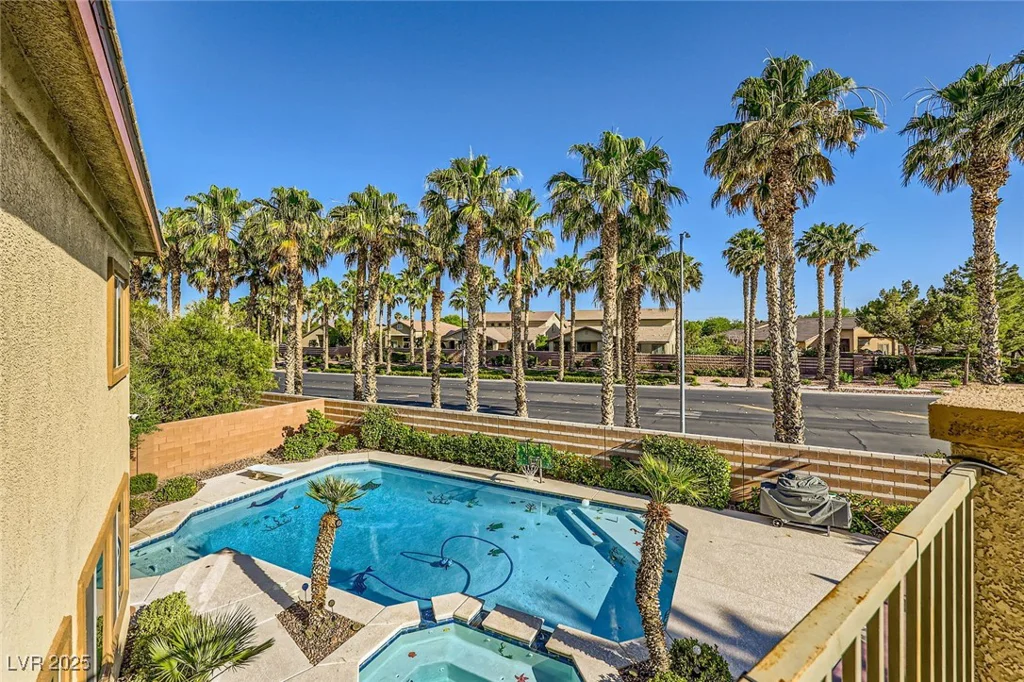 4217 Bridesmaid Falls, North Las Vegas, NV 89085