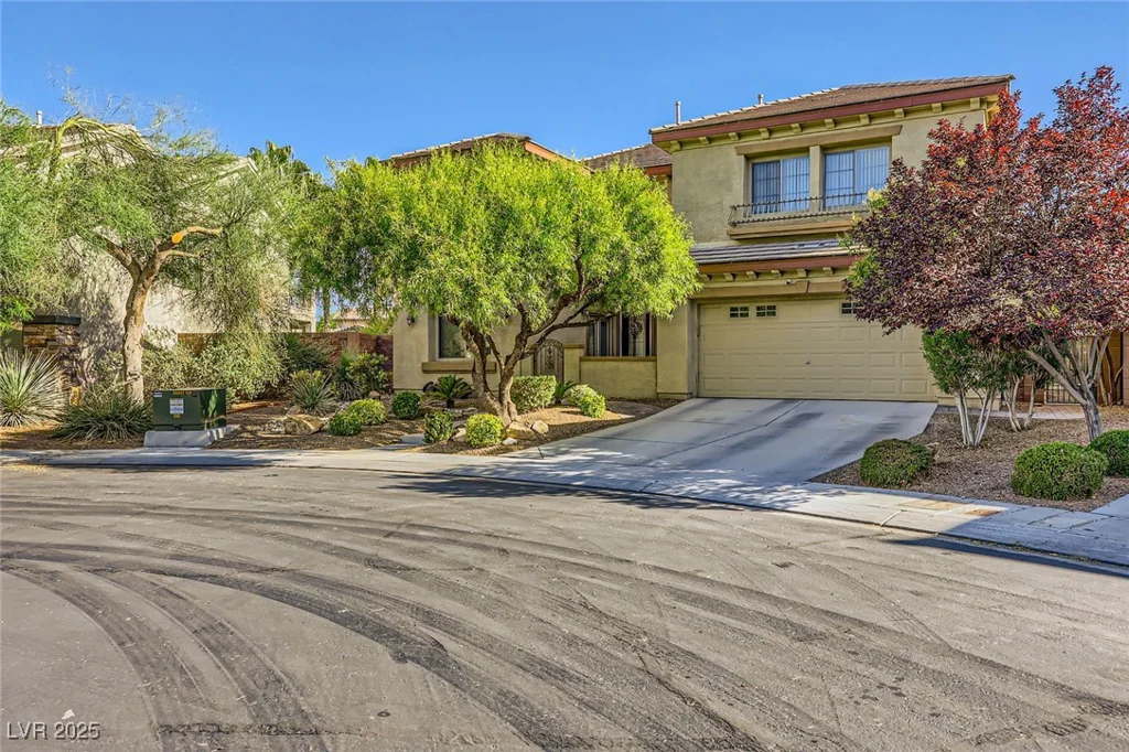 4217 Bridesmaid Falls, North Las Vegas, NV 89085