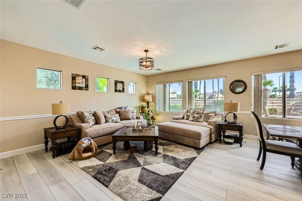 4217 Bridesmaid Falls, North Las Vegas, NV 89085