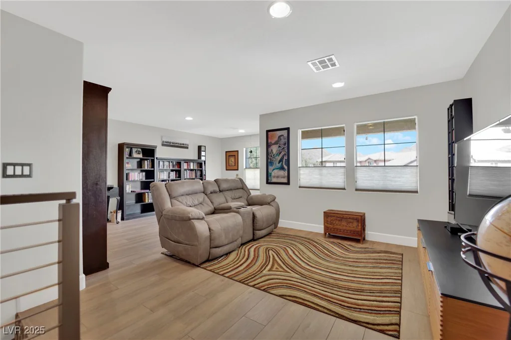 15 Imposing Knoll, Henderson, NV 89002