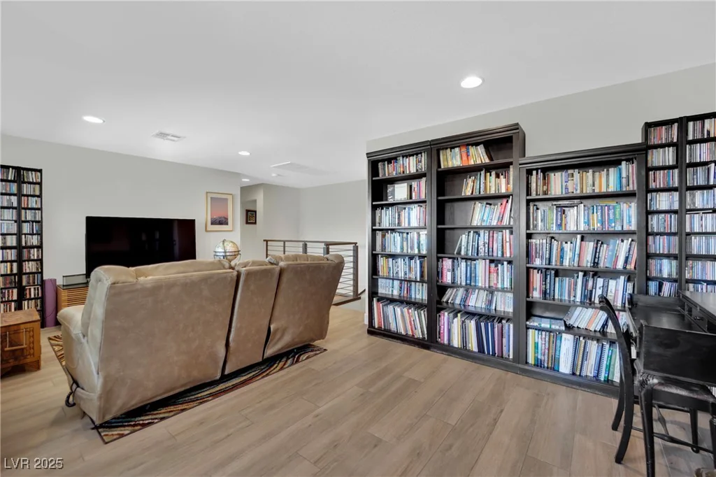 15 Imposing Knoll, Henderson, NV 89002