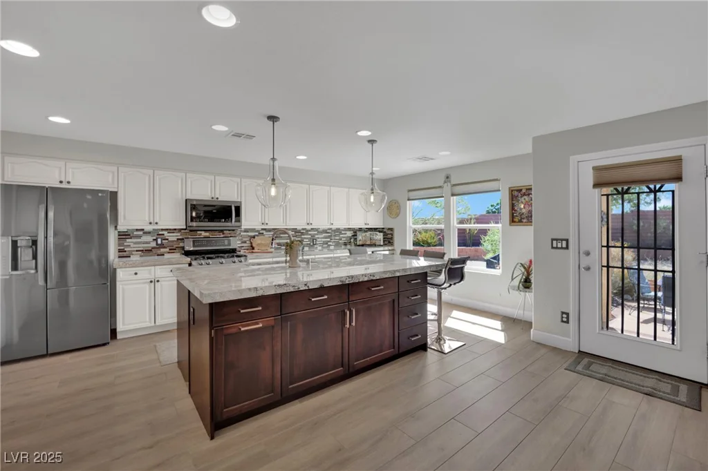 15 Imposing Knoll, Henderson, NV 89002