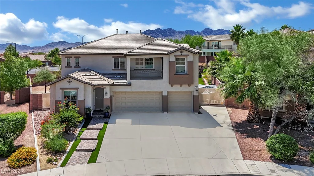 15 Imposing Knoll, Henderson, NV 89002