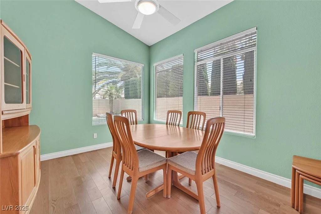 4724 Stavanger, Las Vegas, NV 89147