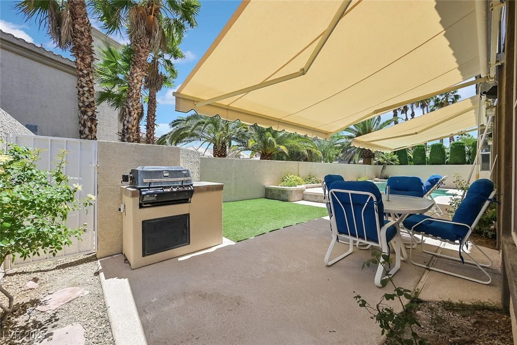 4724 Stavanger, Las Vegas, NV 89147