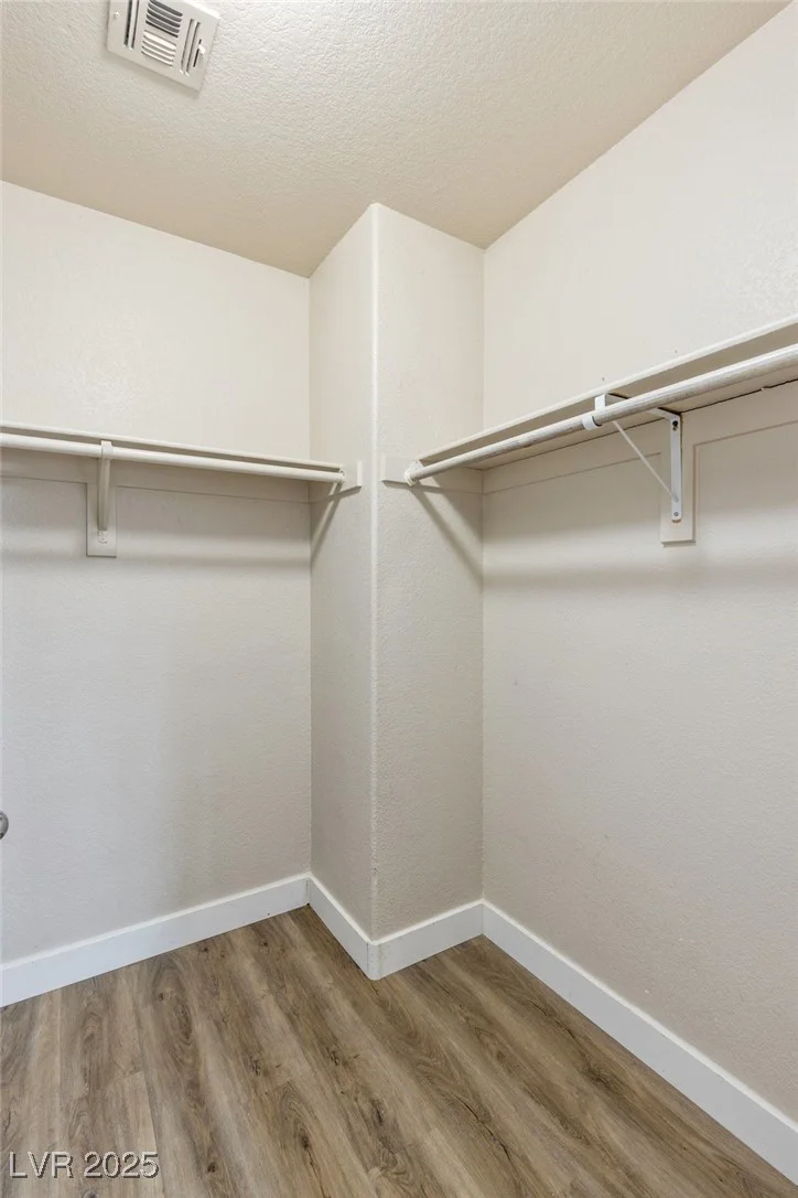 6525 Raven Hall, North Las Vegas, NV 89084