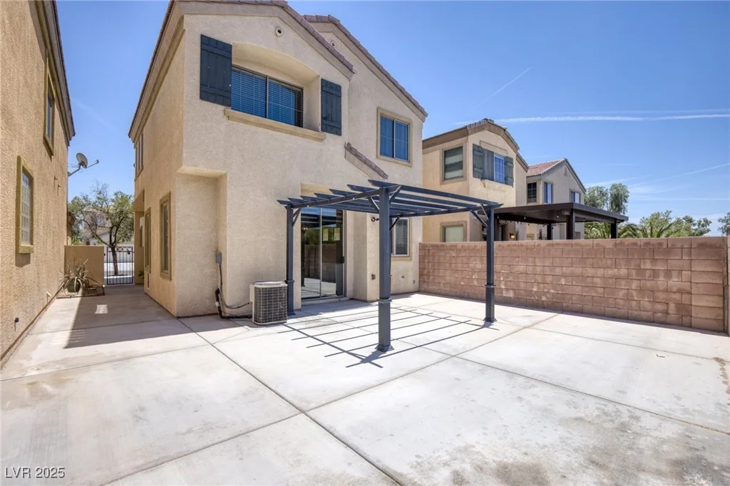 6525 Raven Hall, North Las Vegas, NV 89084
