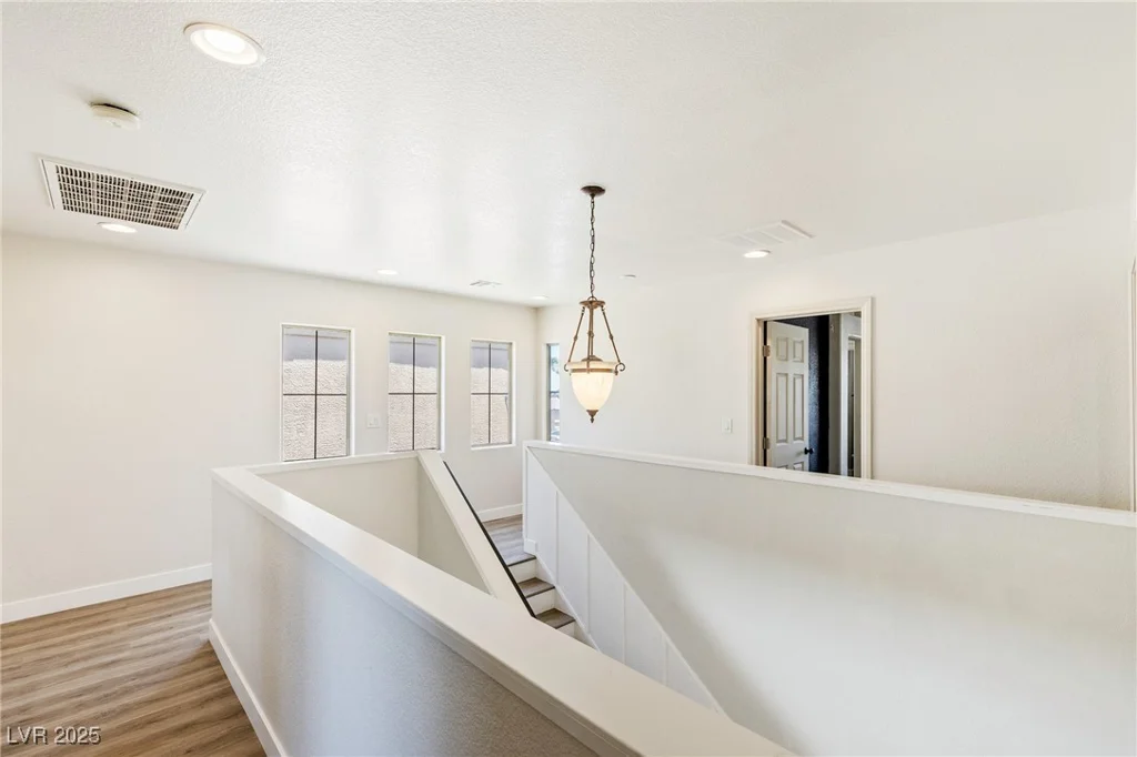 6525 Raven Hall, North Las Vegas, NV 89084