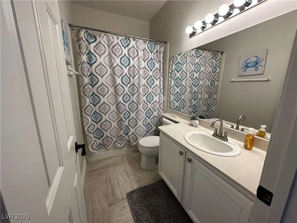 1812 Warrenville, Las Vegas, NV 89117