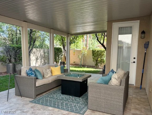 1812 Warrenville, Las Vegas, NV 89117