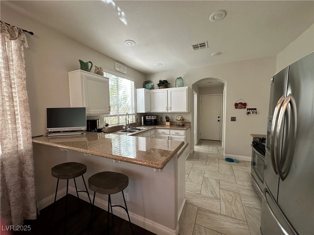 1812 Warrenville, Las Vegas, NV 89117