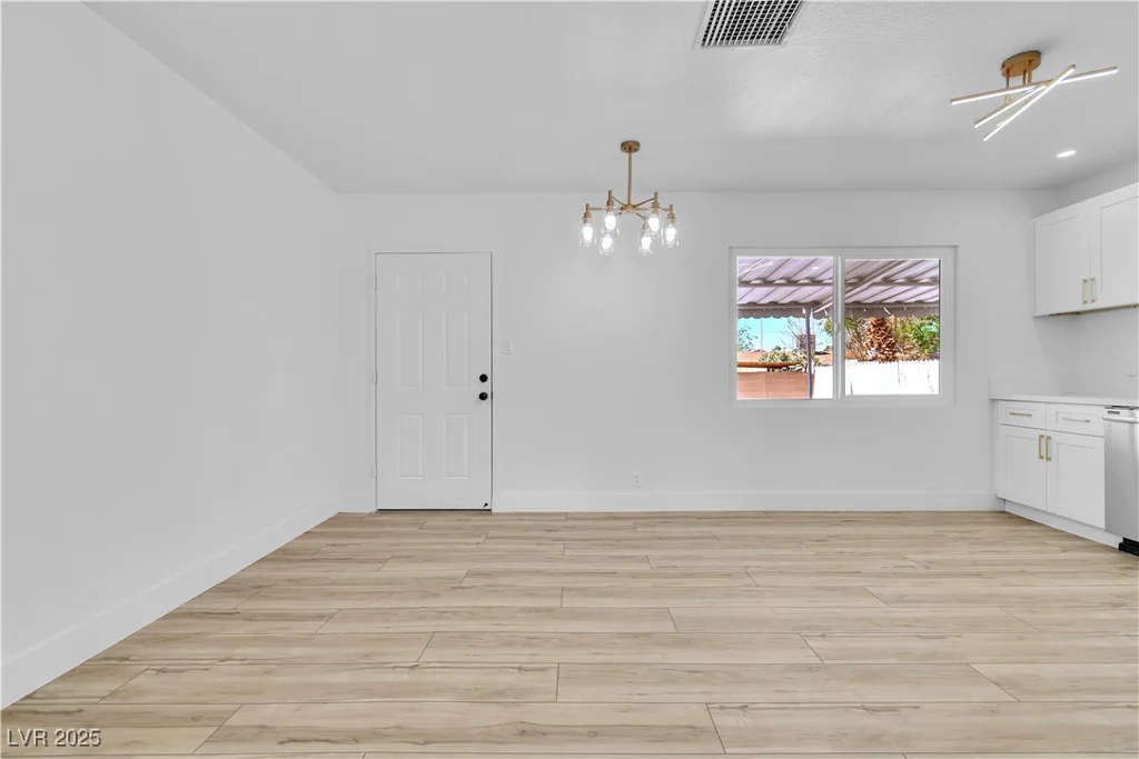 2105 Berkley, Las Vegas, NV 89101