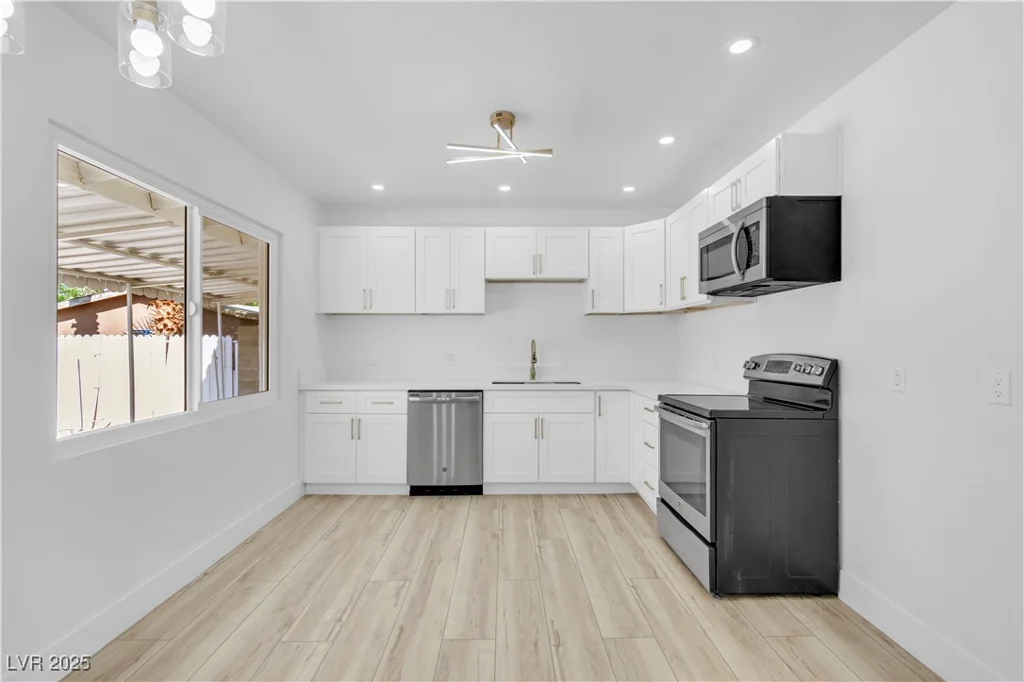 2105 Berkley, Las Vegas, NV 89101