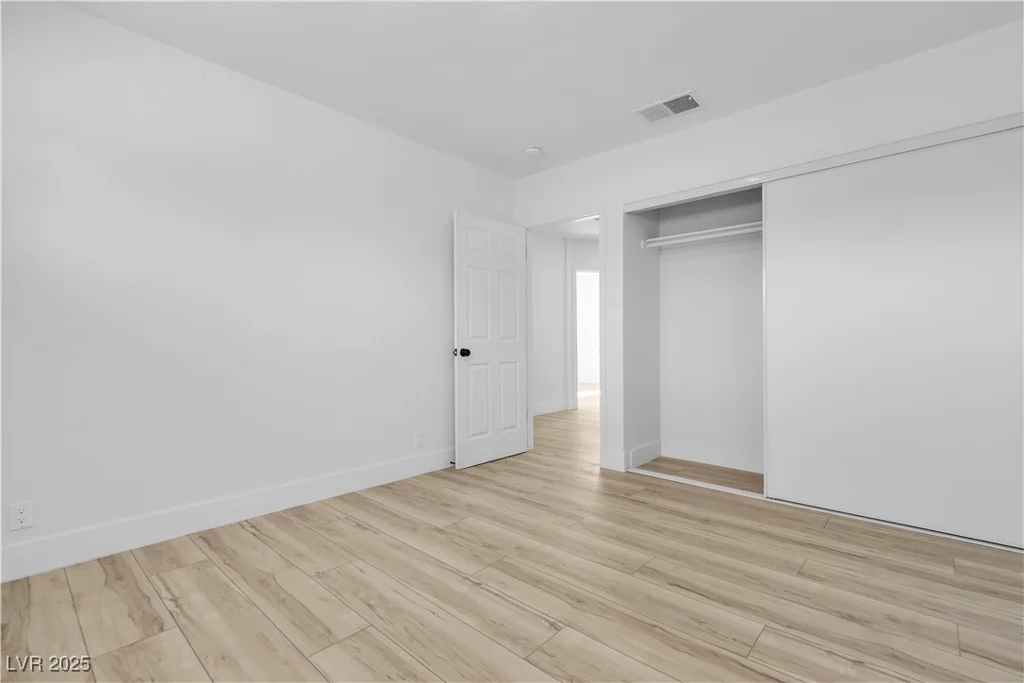 2105 Berkley, Las Vegas, NV 89101