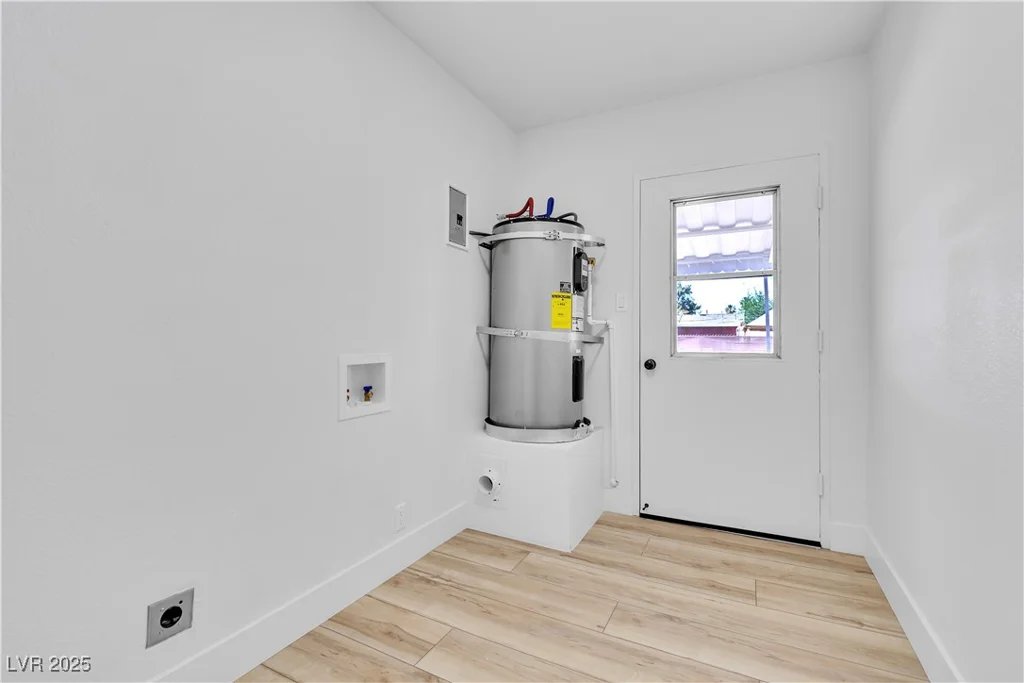 2105 Berkley, Las Vegas, NV 89101