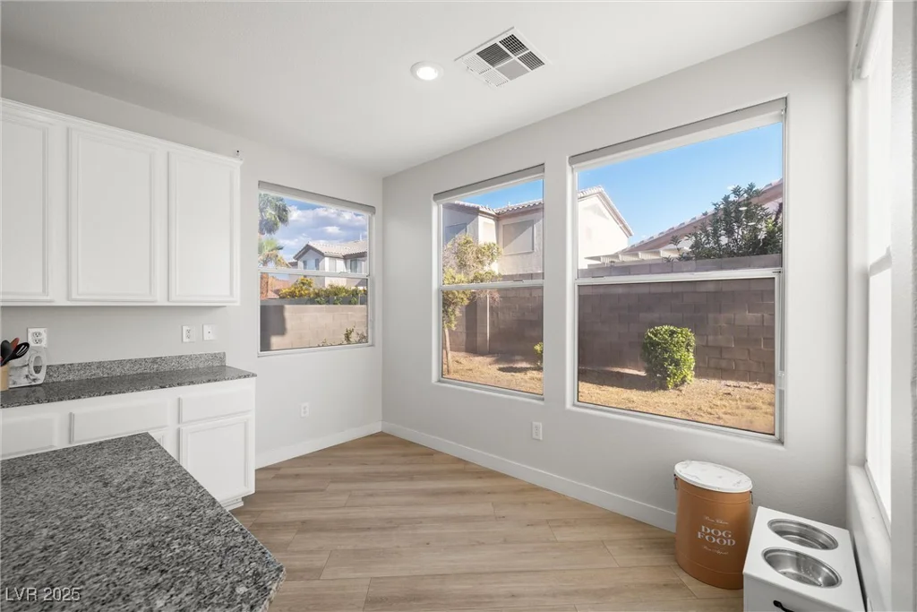 323 Harpers Ferry, Las Vegas, NV 89148