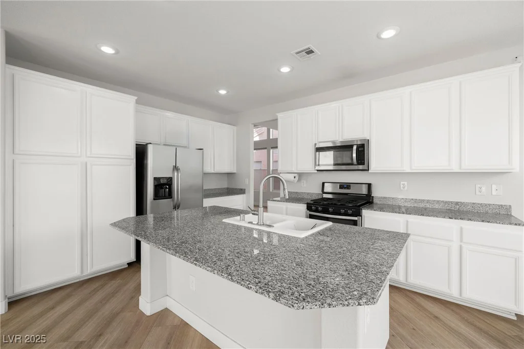 323 Harpers Ferry, Las Vegas, NV 89148
