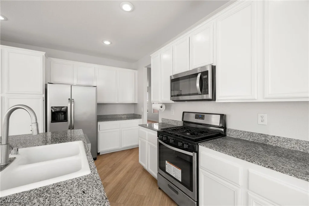 323 Harpers Ferry, Las Vegas, NV 89148