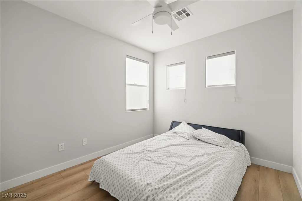323 Harpers Ferry, Las Vegas, NV 89148