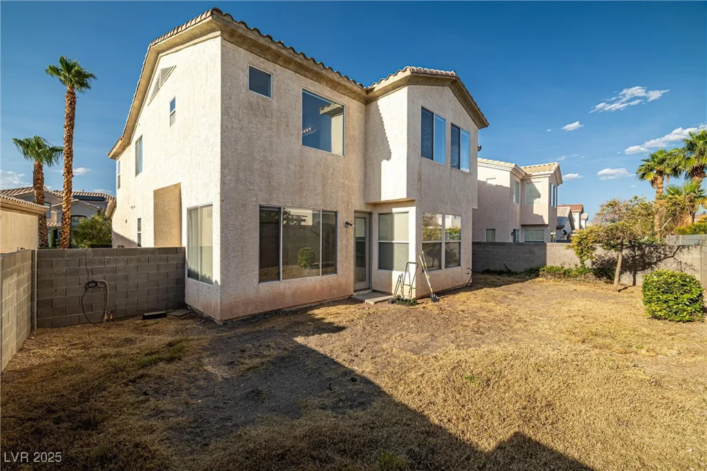 323 Harpers Ferry, Las Vegas, NV 89148