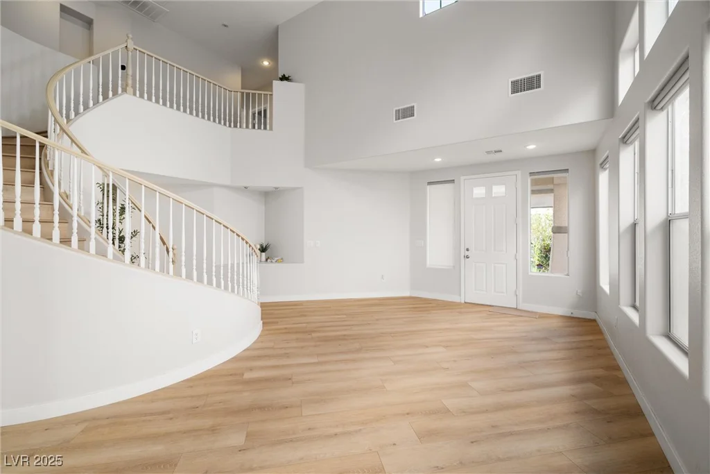323 Harpers Ferry, Las Vegas, NV 89148