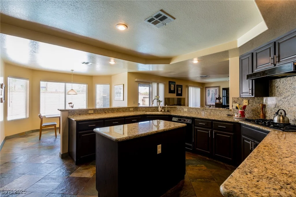 3738 Amber Lantern, Las Vegas, NV 89147