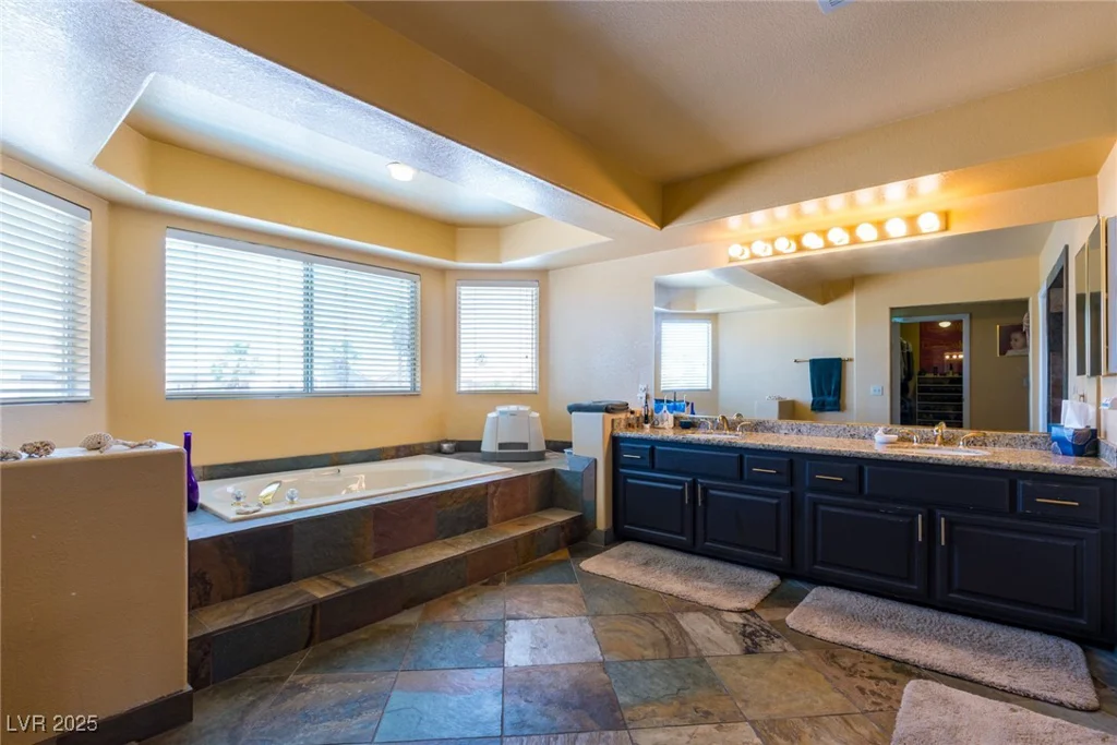 3738 Amber Lantern, Las Vegas, NV 89147