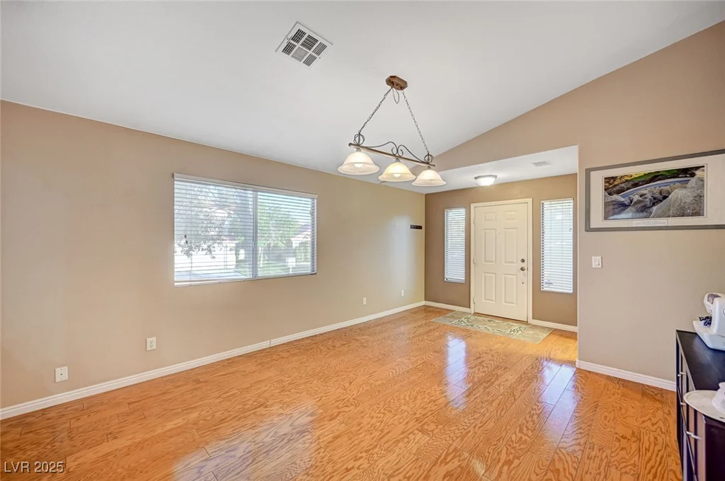 528 Lavina, Las Vegas, NV 89123