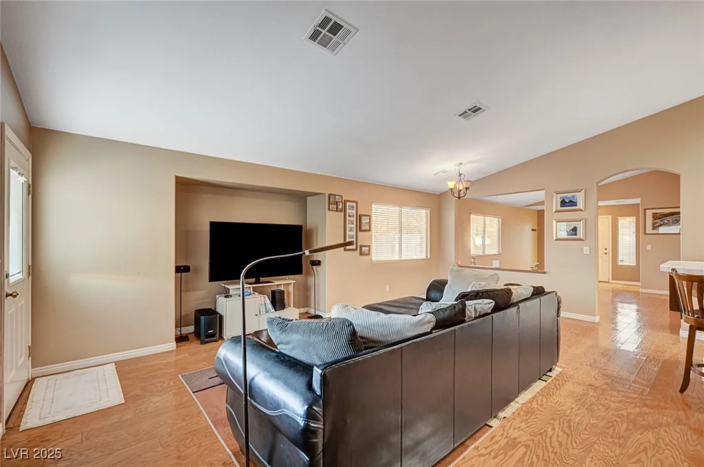 528 Lavina, Las Vegas, NV 89123
