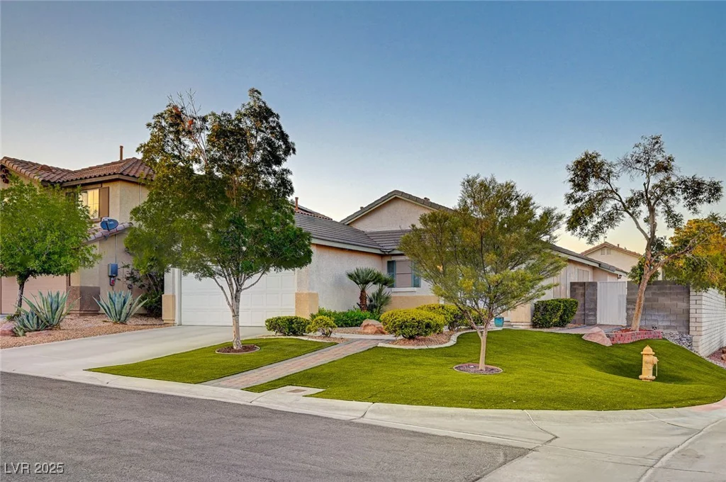 528 Lavina, Las Vegas, NV 89123