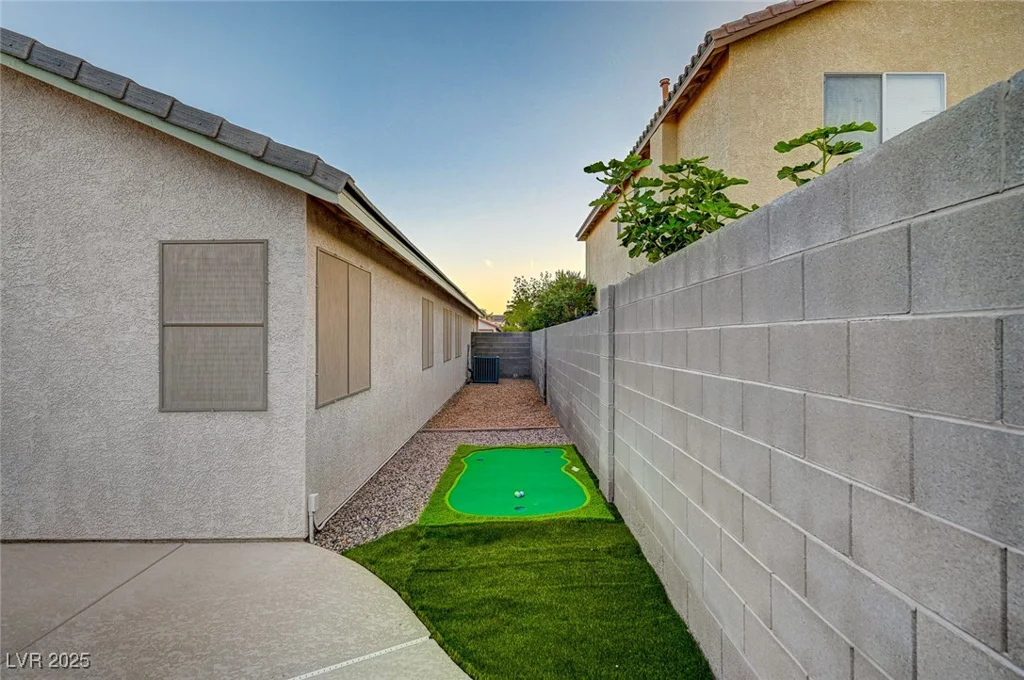 528 Lavina, Las Vegas, NV 89123