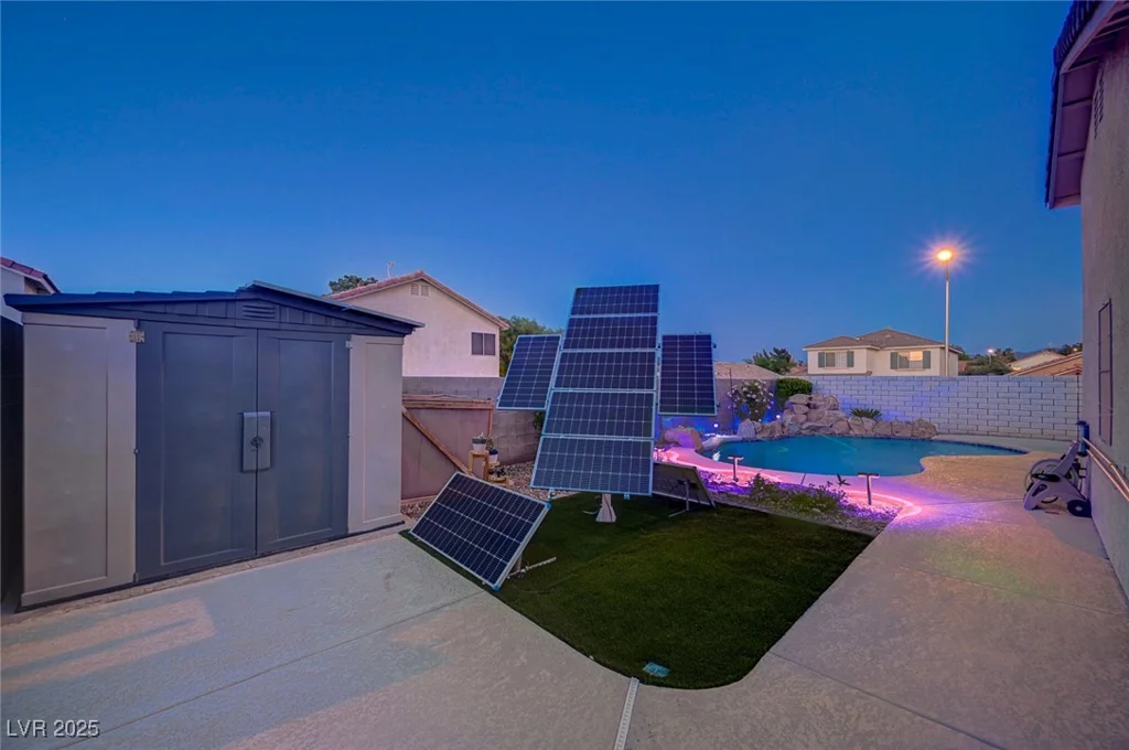 528 Lavina, Las Vegas, NV 89123