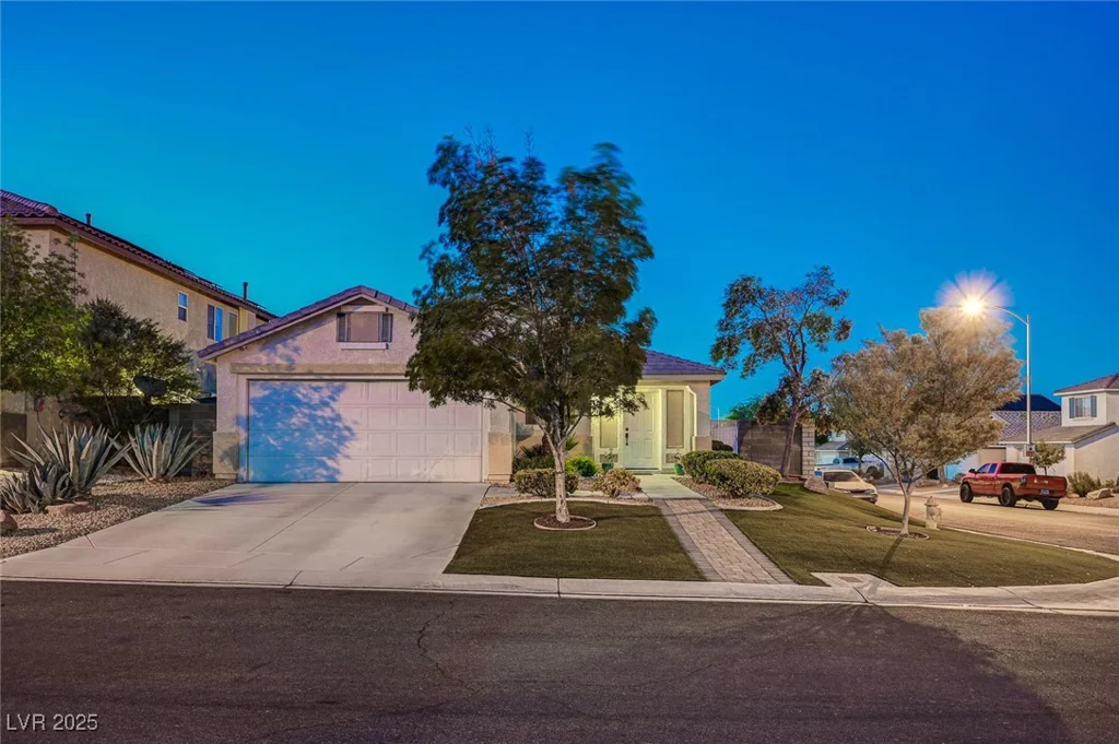 528 Lavina, Las Vegas, NV 89123